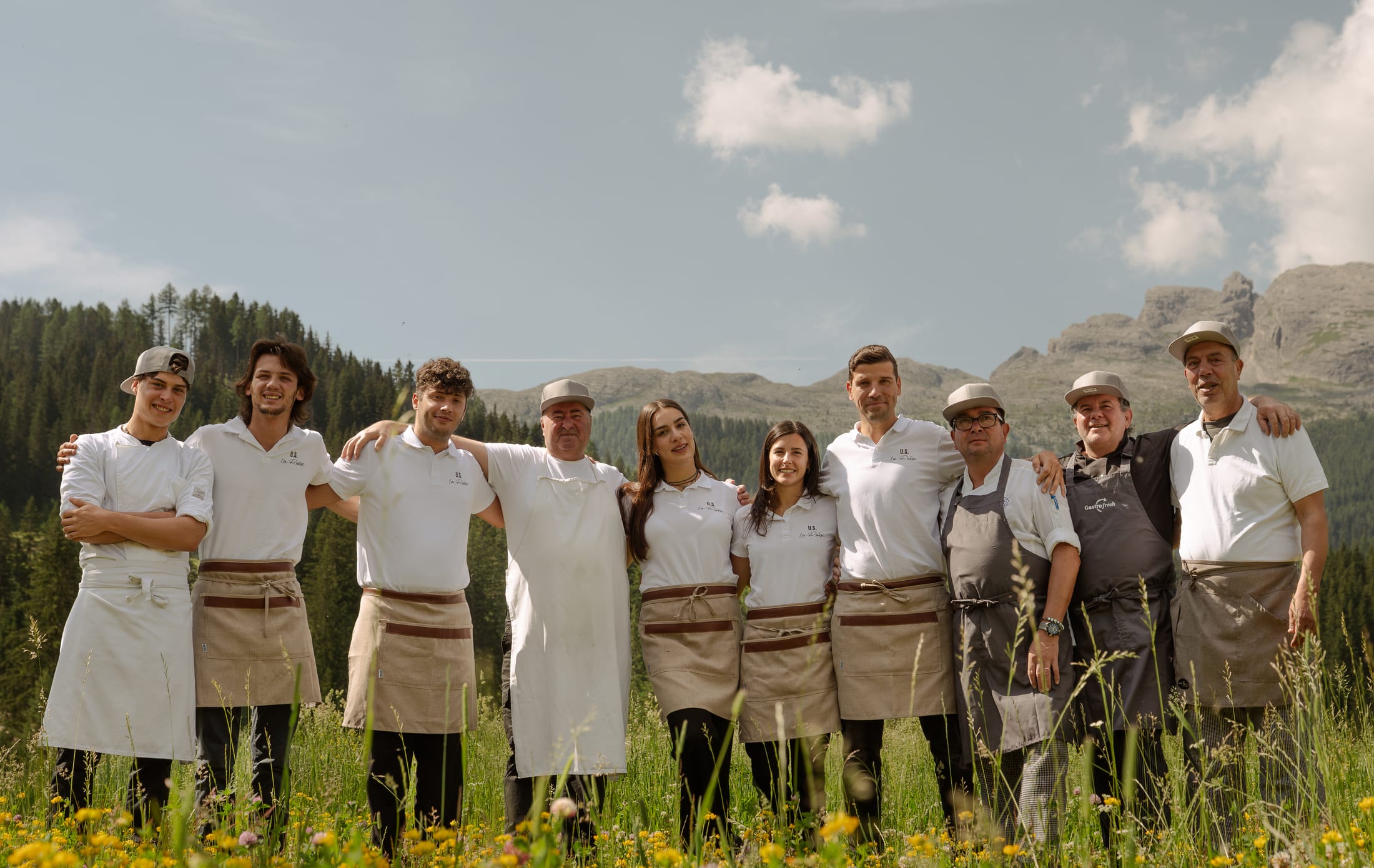 Team La Raisc al completo